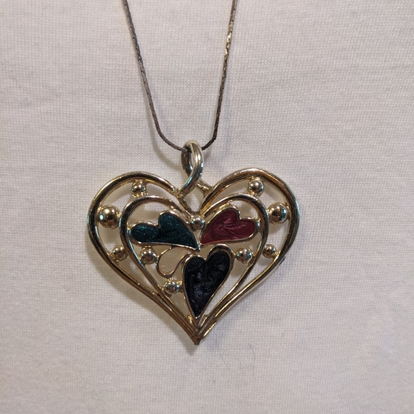 Heart with colored hearts inside pendant necklace - Picture 2 of 4